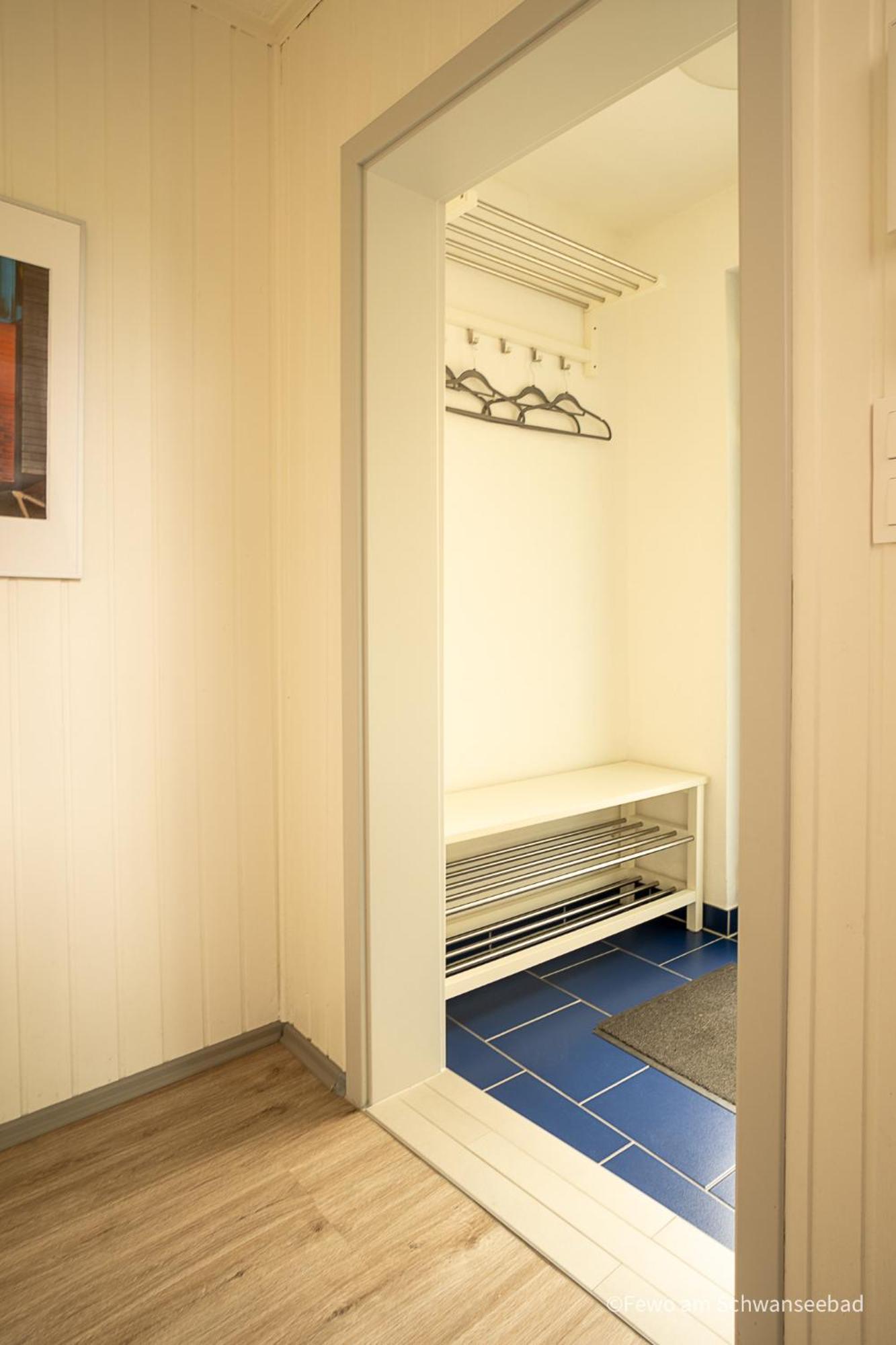 Apartment Am Schwanseebad Mit Garten - Ruhig, Familienfreundlich Und Zentrumsnah *